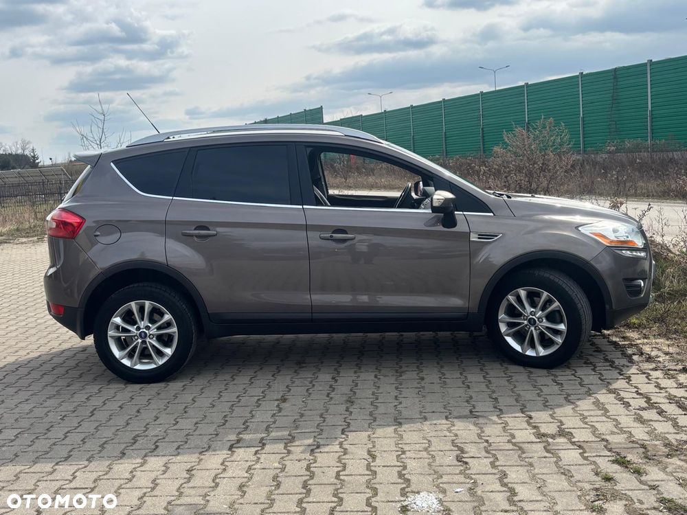 Ford Kuga 2.0 TDCi Individual - 9