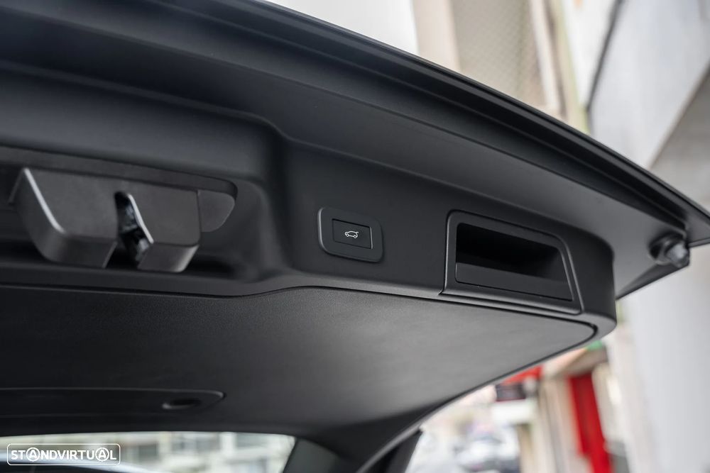 Land Rover Range Rover Evoque 1.5 P270e AWD S Auto - 24