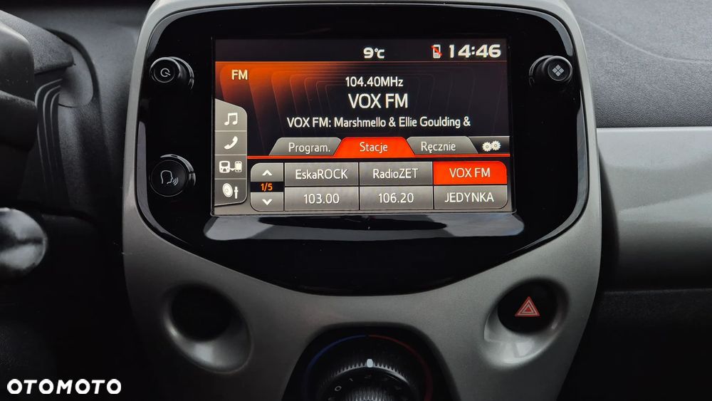 Peugeot 108 VTI 72 ETG5 Top Collection - 26