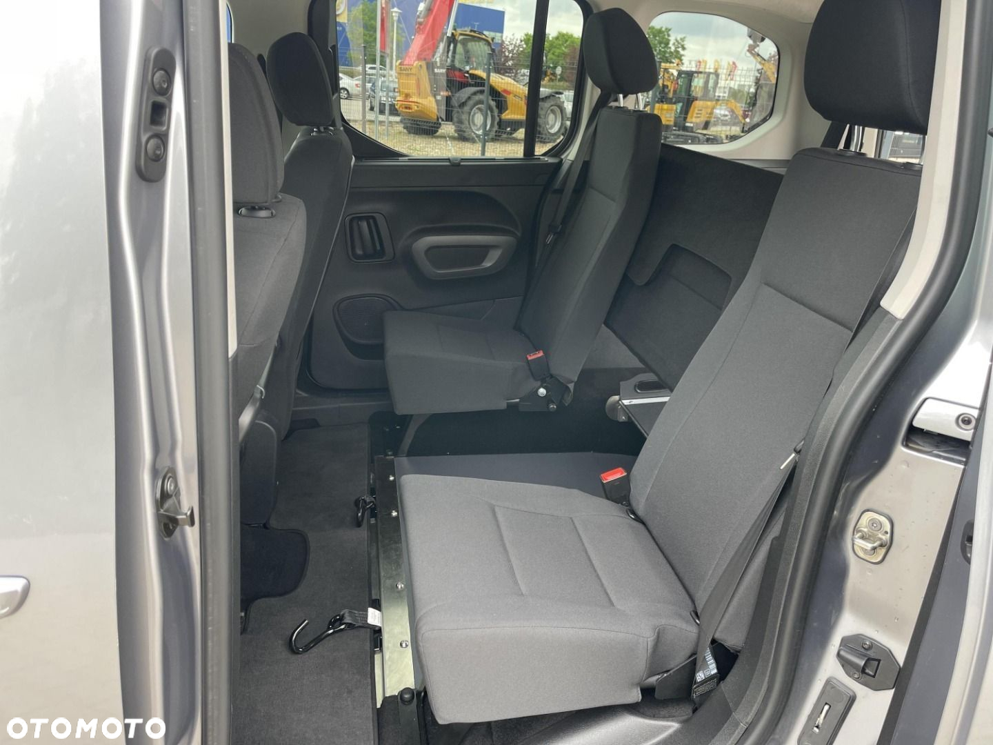 Toyota Proace City Verso 1.5 D-4D Family - 12