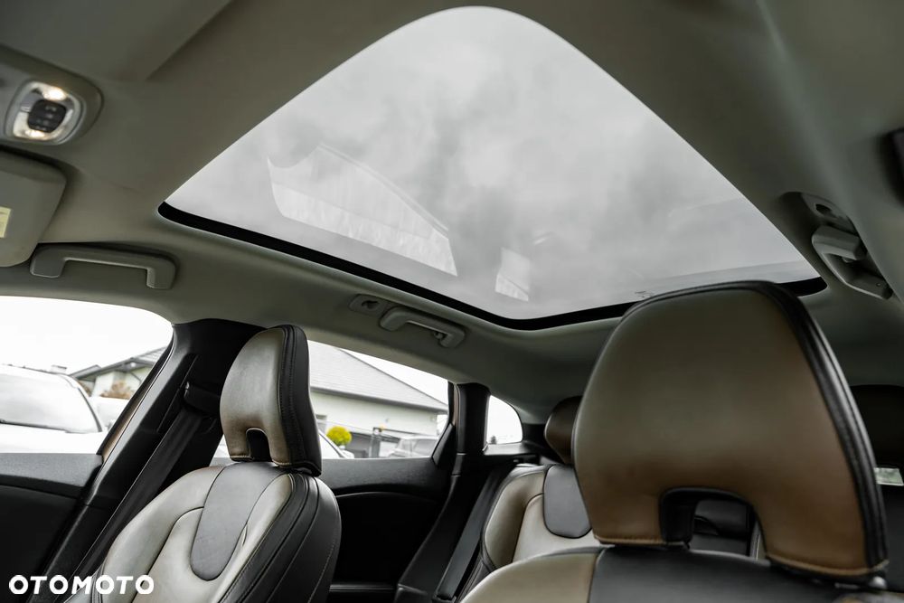 Volvo V40 Cross Country T4 AWD Geartronic Linje You - 40