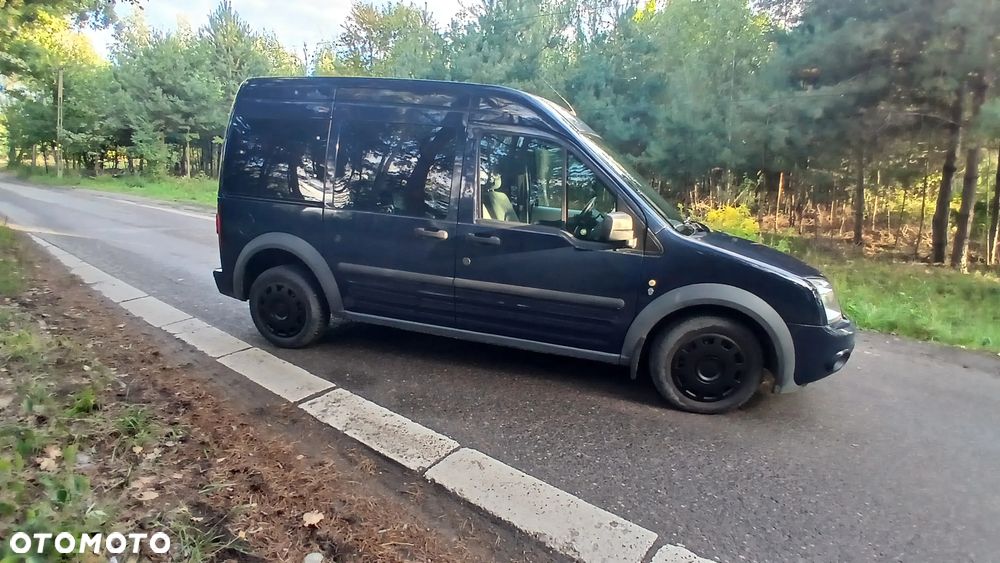 Ford Tourneo Connect - 8