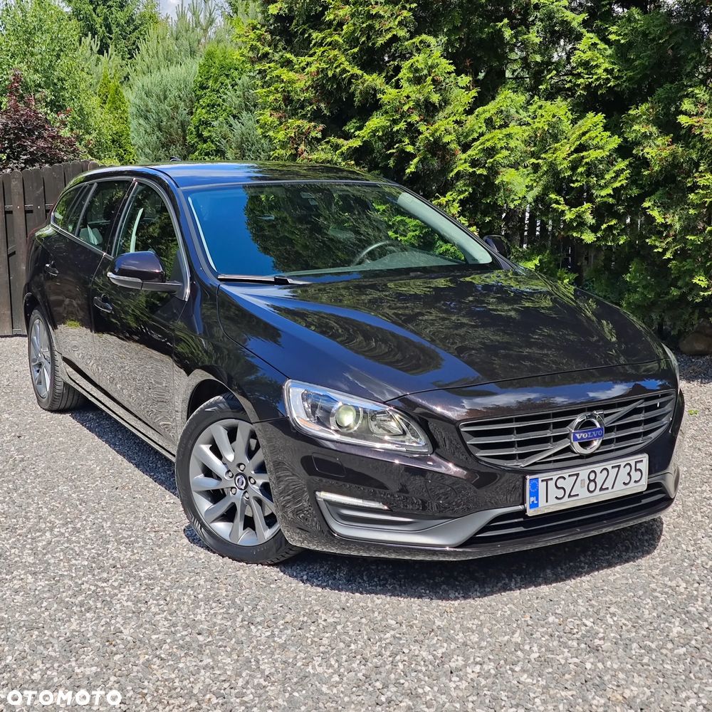 Volvo V60 D4 Momentum - 9