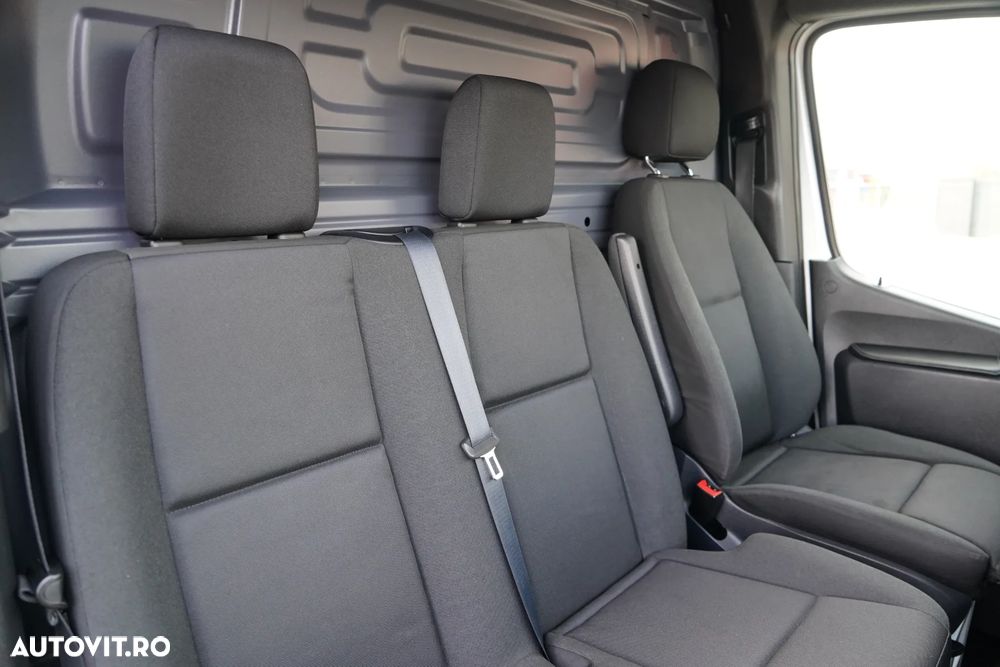 Mercedes-Benz SPRINTER / NEGRU / PANEL / 3 LOCURI / MANUAL / IMPORTAT - 36