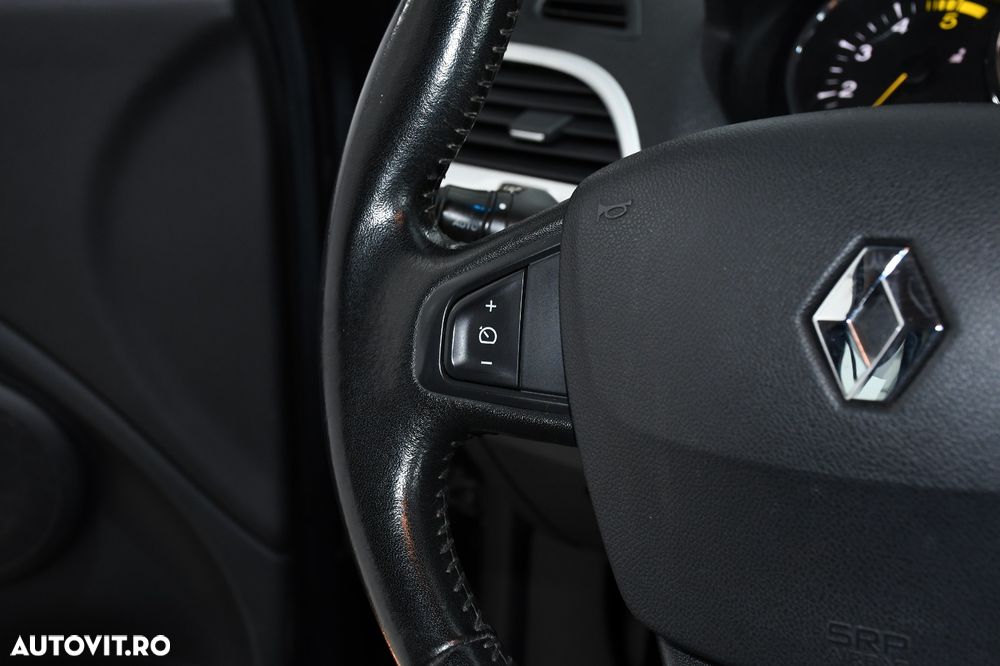 Renault Megane ENERGY dCi 130 Start & Stopp Luxe - 13