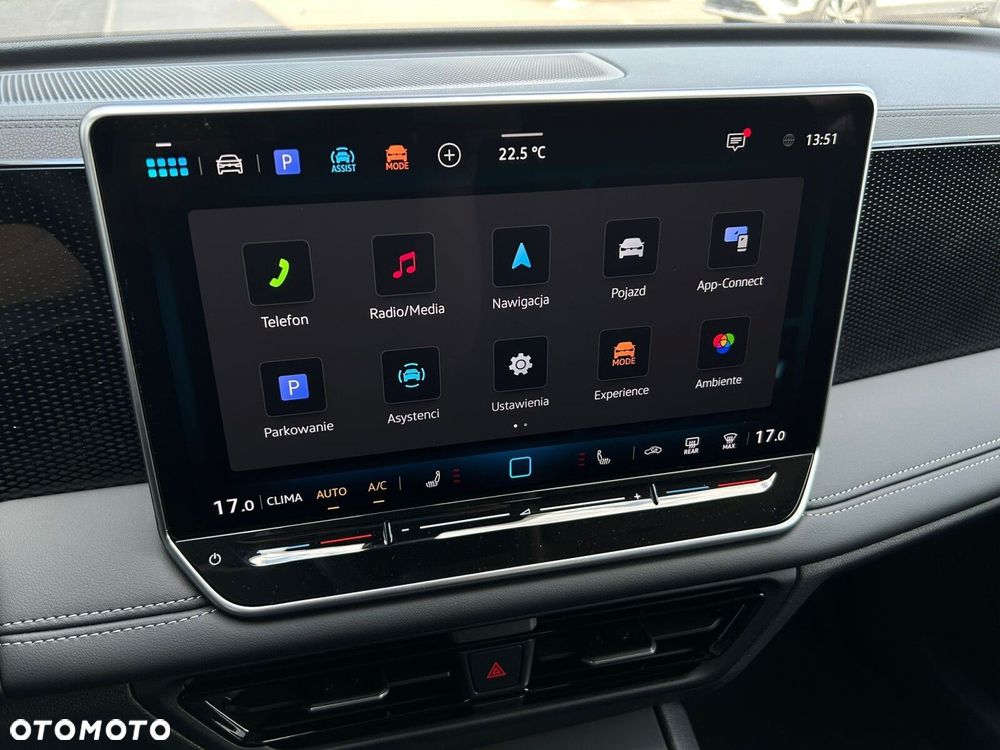 Volkswagen Tiguan - 19