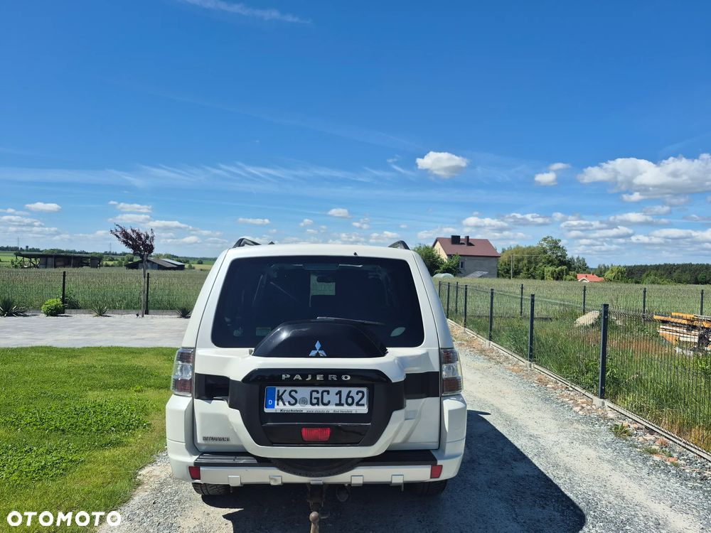 Mitsubishi Pajero 3.2 DI-D Automatik Final Edition - 6