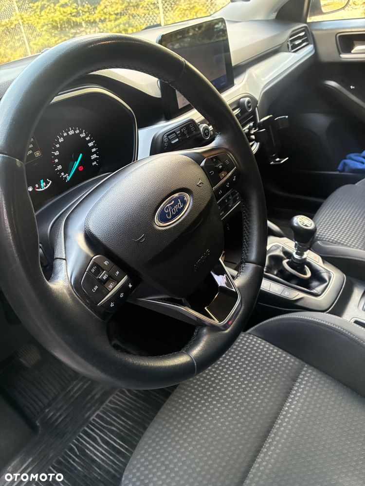 Ford Focus 1.5 EcoBlue Start-Stopp-System COOL&CONNECT DESIGN - 10
