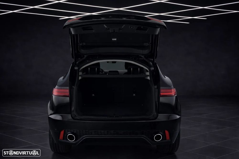 Jaguar E-Pace 2.0 i4D - 4