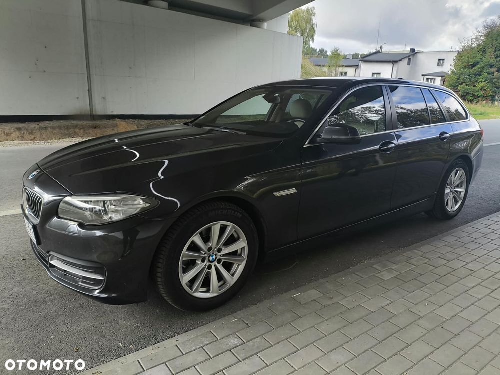 BMW 5 Series 2015 photo 3