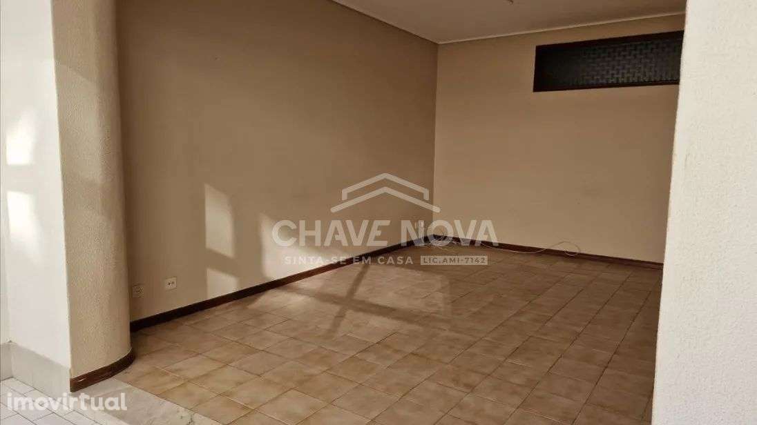 T1 c/ Lavandaria em Mafamude, Vila Nova de Gaia - Grande imagem: 4/9