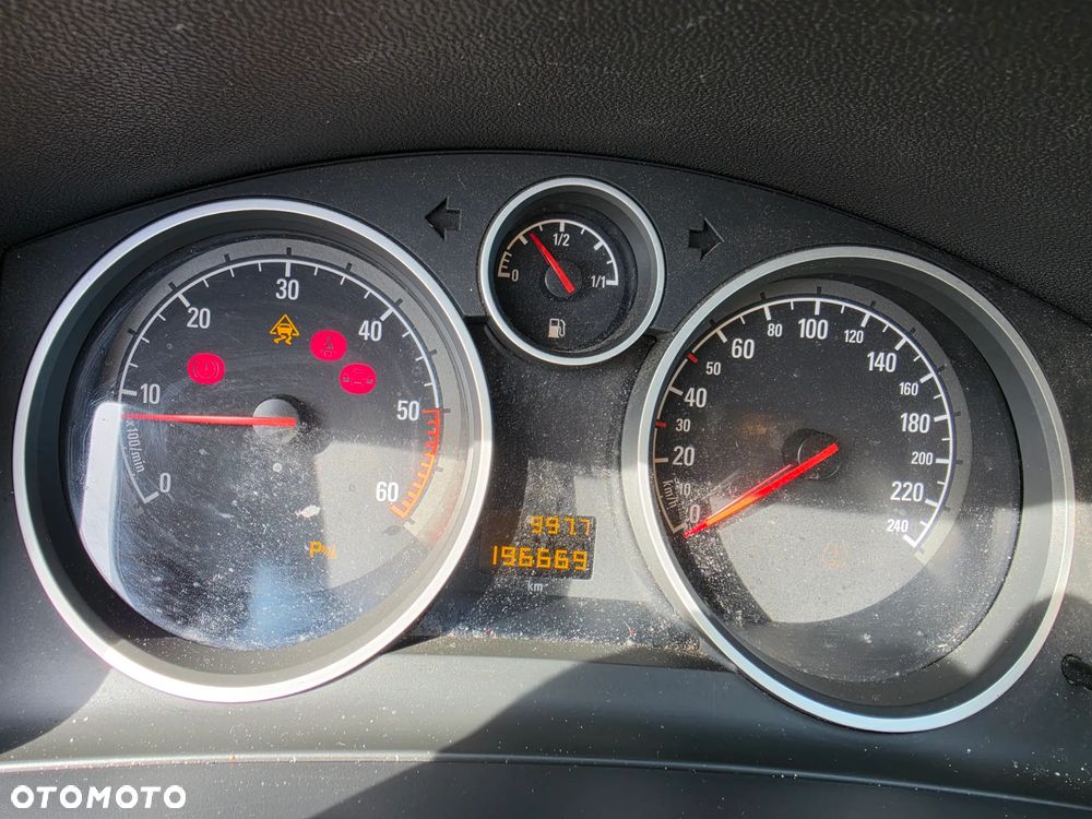 Opel Zafira 1.7 CDTI - 11