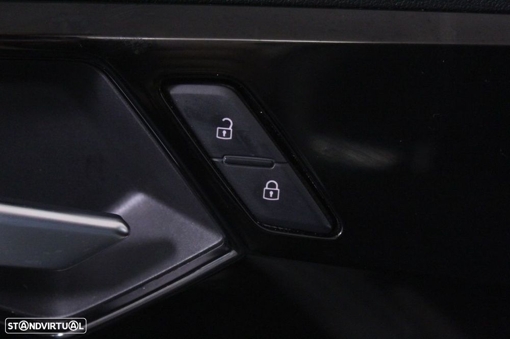 Audi A1 Sportback 25 TFSI SE Business - 21