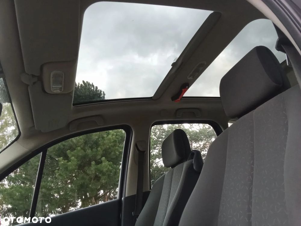 Renault Scenic - 18