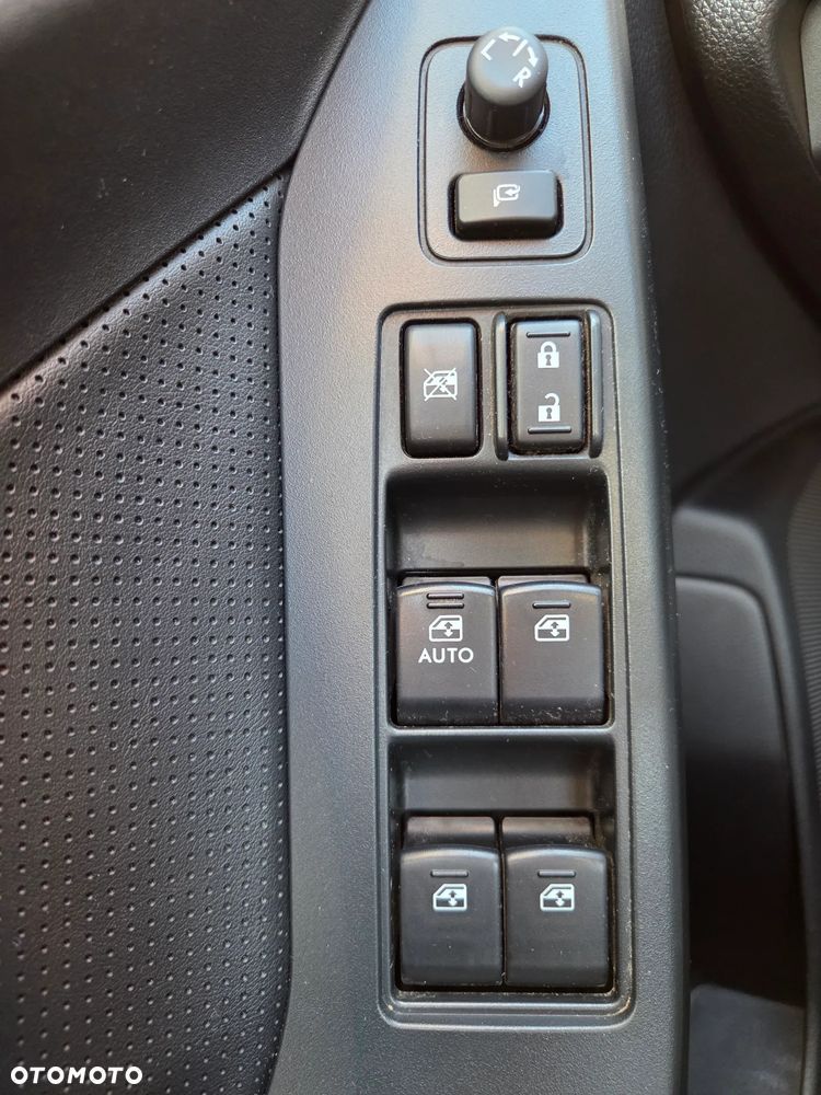 Subaru Forester 2.0XT Platinum Lineartronic EU6 - 13