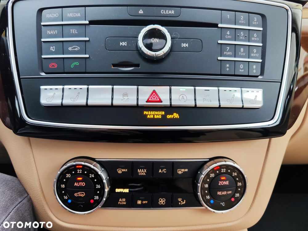 Mercedes-Benz GLS - 20