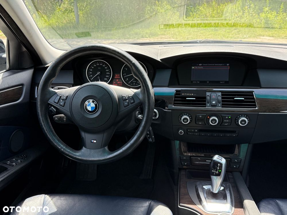 BMW Seria 5 530i - 6