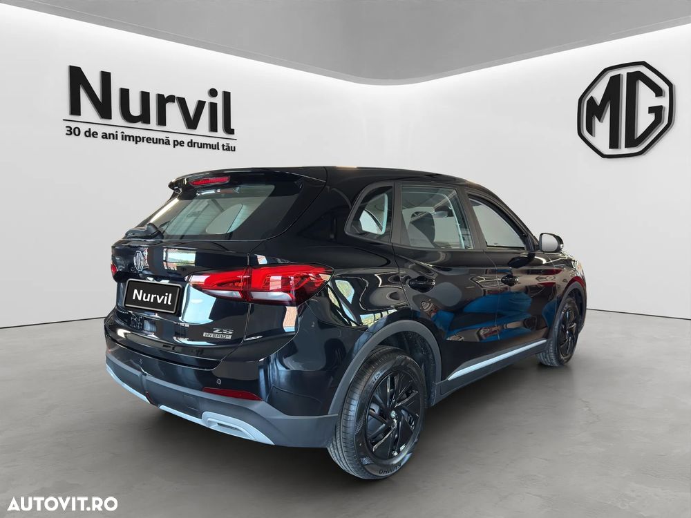 MG ZS HEV 1.5 GSI AT Exclusive+ - 6