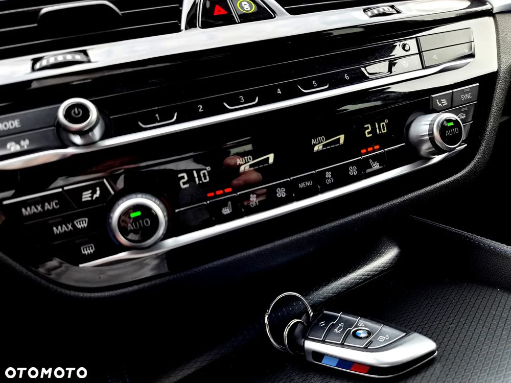 BMW Seria 5 530e M Sport sport - 18