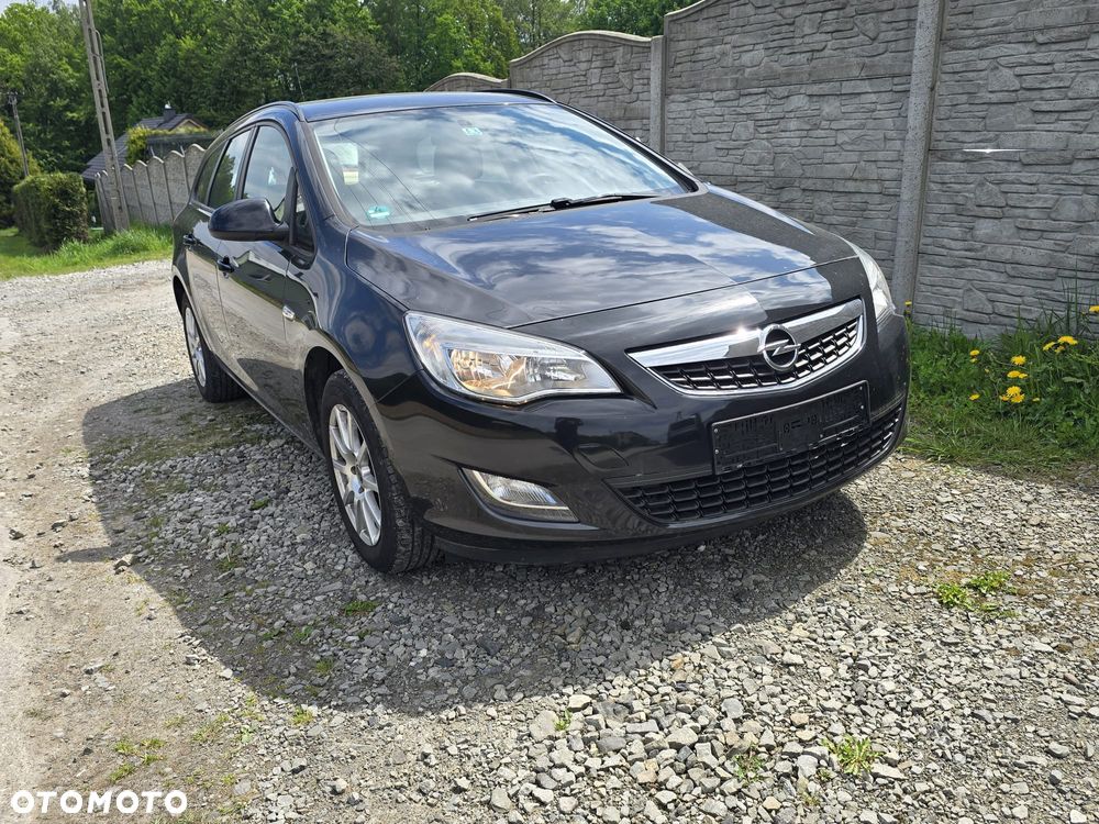 Opel Astra 1.4 150 Jahre - 2