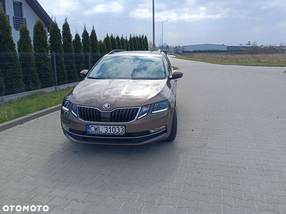 Skoda Octavia 2.0 TDI SCR Style DSG - 6