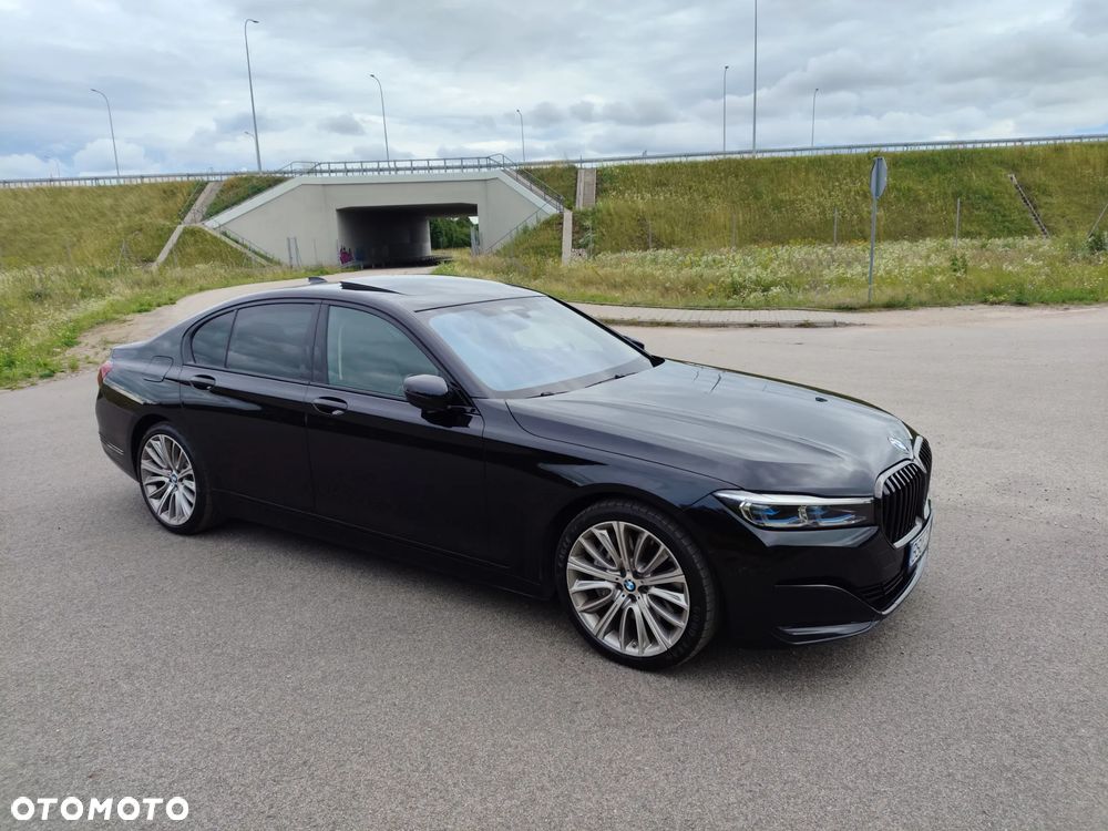 BMW Seria 7 740d xDrive mHEV sport - 8