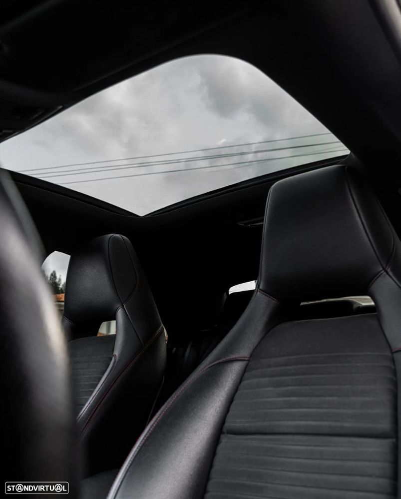 Mercedes-Benz CLA 45 AMG - 24