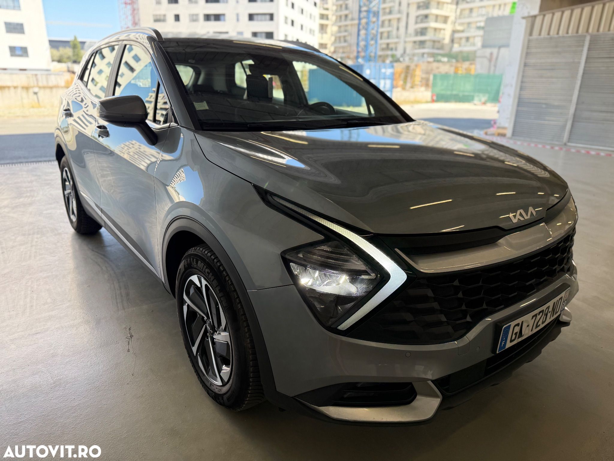 Kia Sportage 1.6T-GDI Hybrid 2WD Aut. Vision - 1