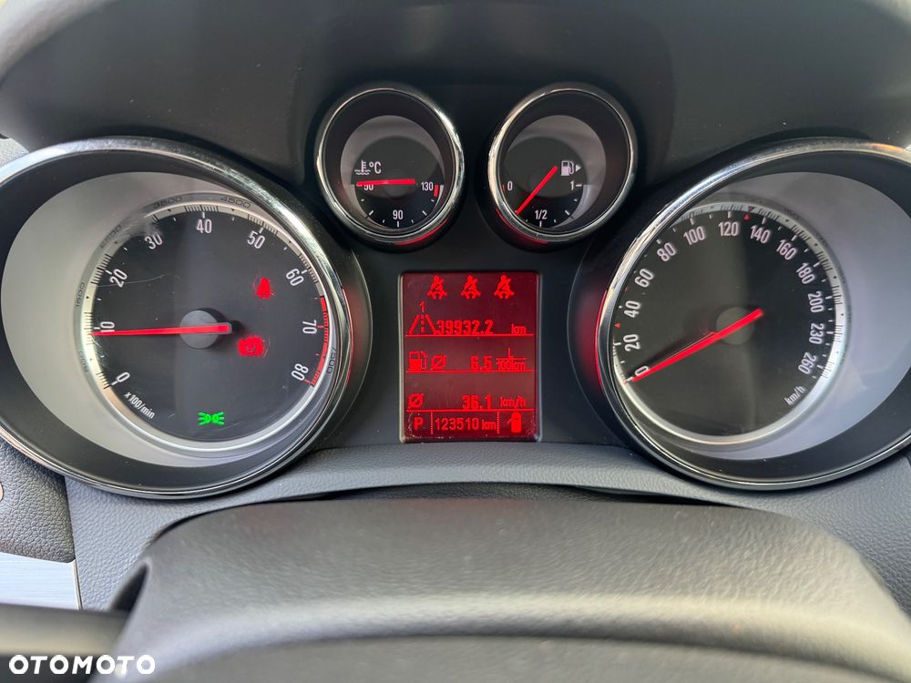 Opel Mokka 1.4 T Cosmo EU6 - 14