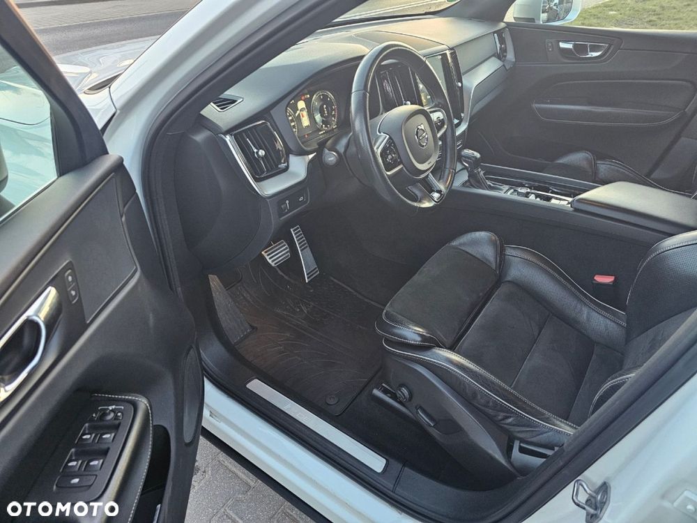Volvo XC 60 - 16