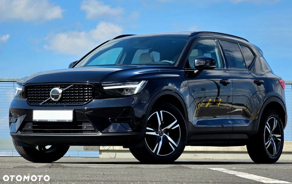 Volvo XC 40 B3 Plus Bright - 1