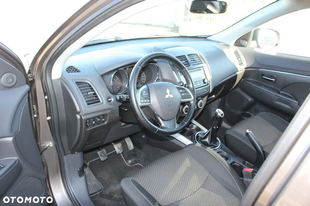 Mitsubishi ASX 1.6 2WD Edition II - 11