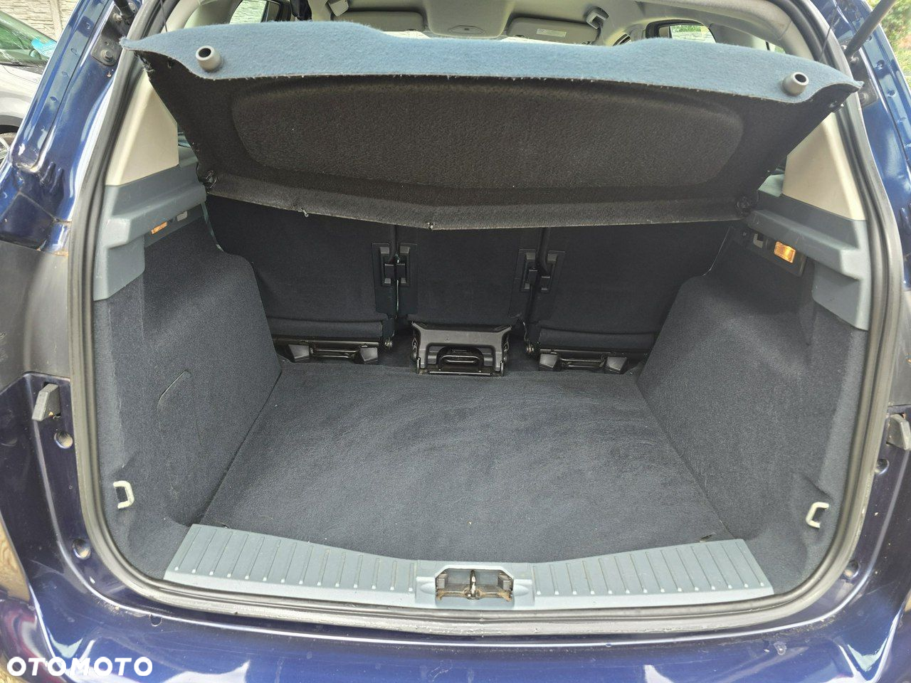 Ford C-MAX 1.6 TDCi DPF Ambiente - 24
