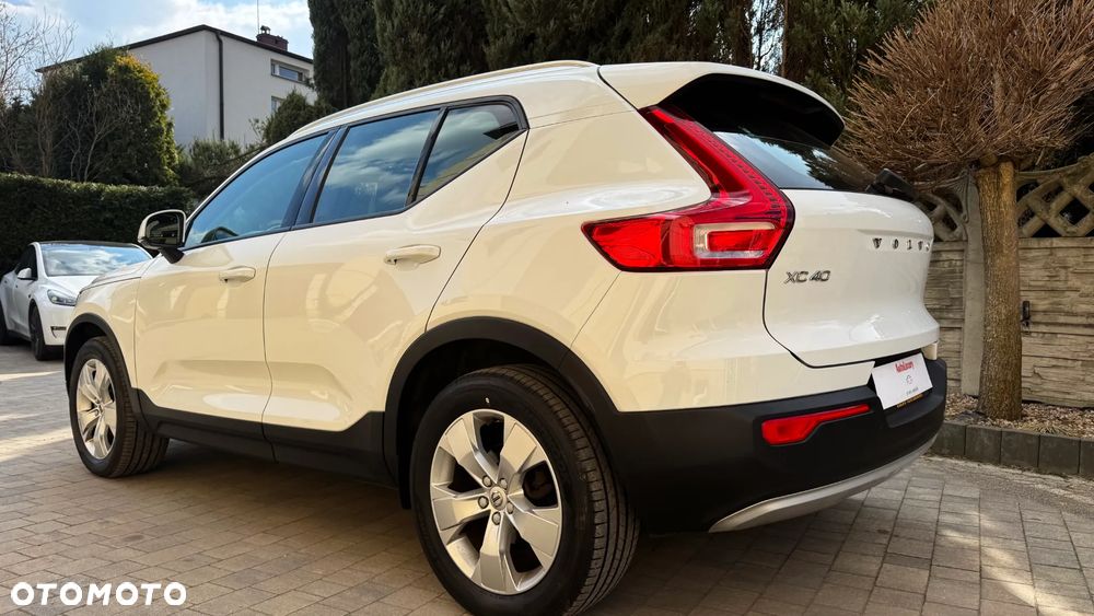 Volvo XC 40 T3 Geartronic Momentum Pro - 7