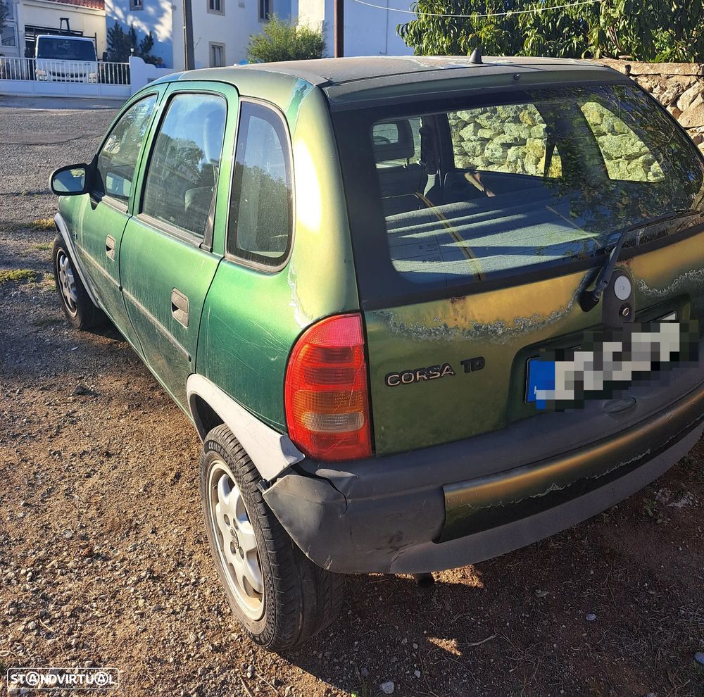 Opel Corsa - 3