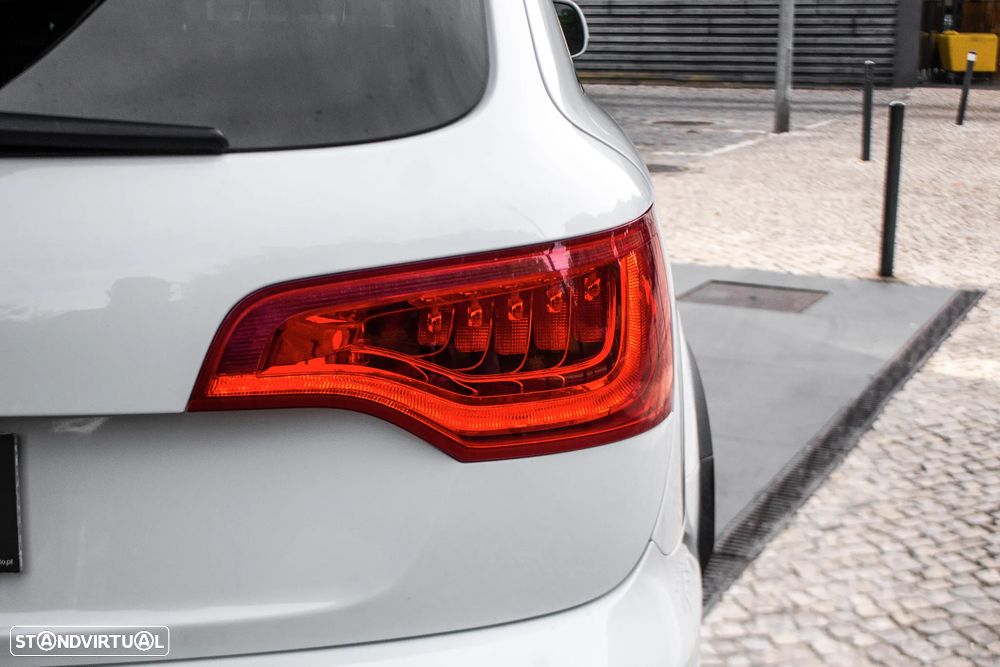 Audi Q7 3.0 V6 TDi quattro Tiptronic - 11