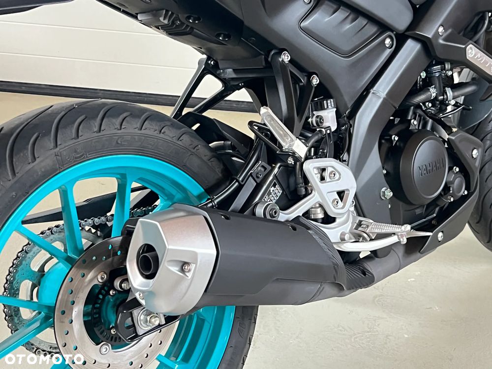 Yamaha MT - 30