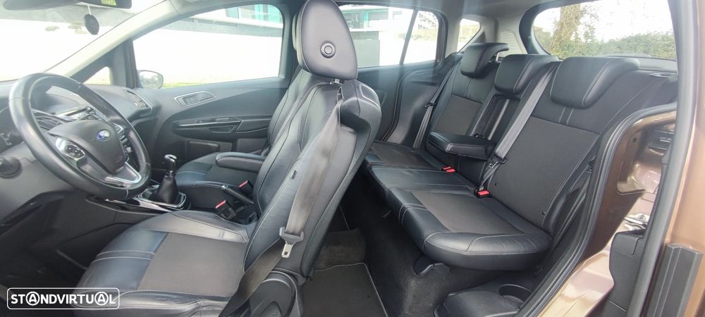 Ford B-Max 1.6 TDCi Titanium - 11