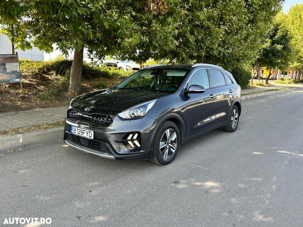 Kia Niro 1.6 GDI 2WD Aut. Spirit - 2