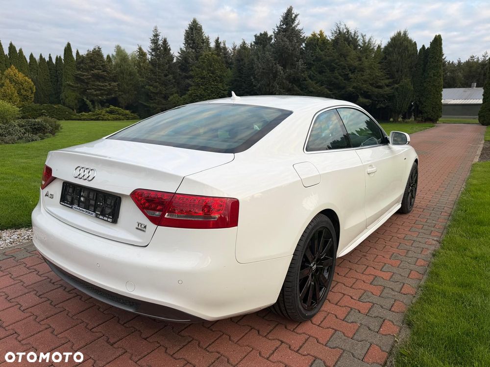Audi A5 Coupé 2.0 TDI DPF quattro - 10