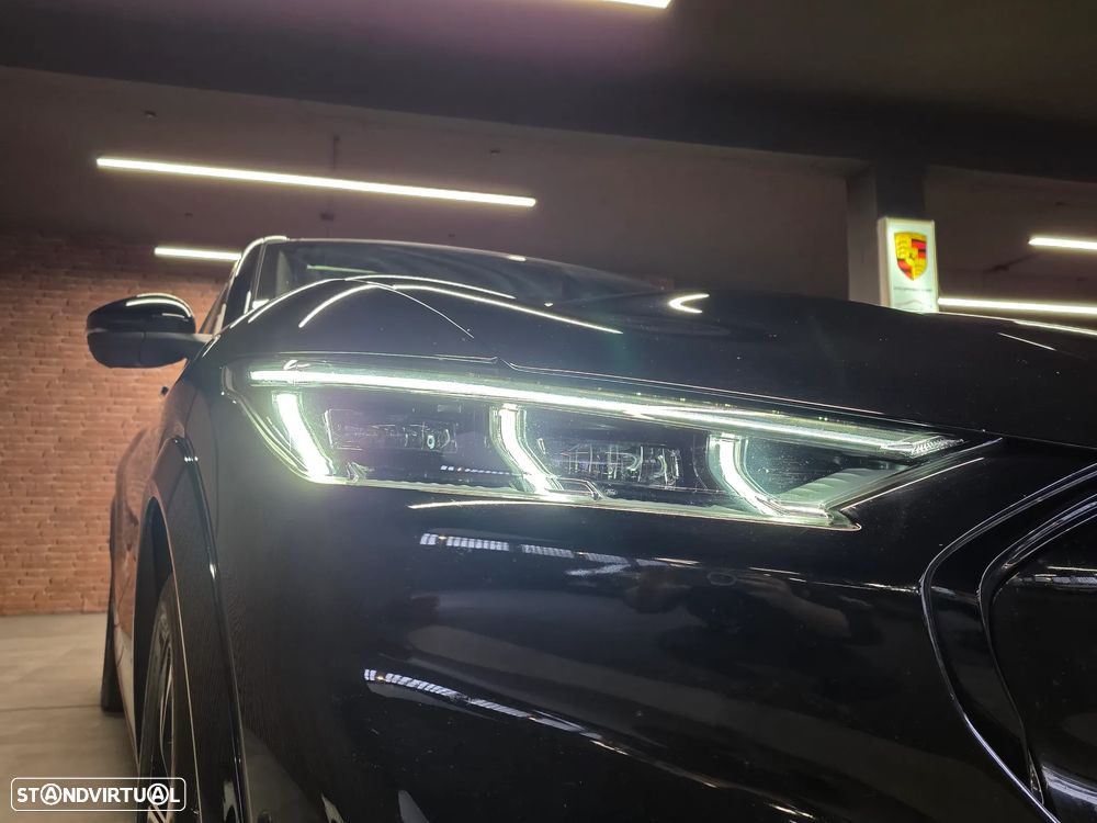 Ford Mustang Mach-E AWD PREMIUM - 49