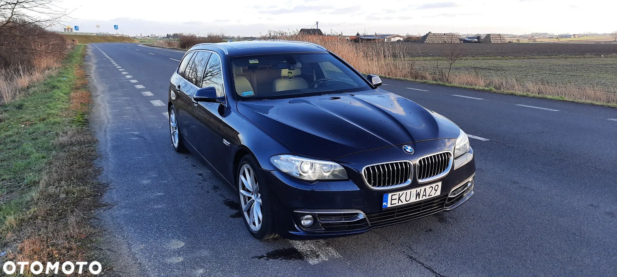 BMW Seria 5 525d Touring Luxury Line - 1