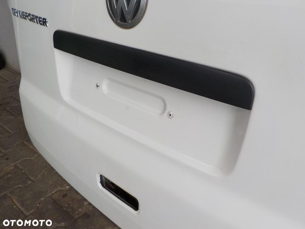 VW T5 KLAPA TYŁ TYLNA Z SZYBĄ - 7