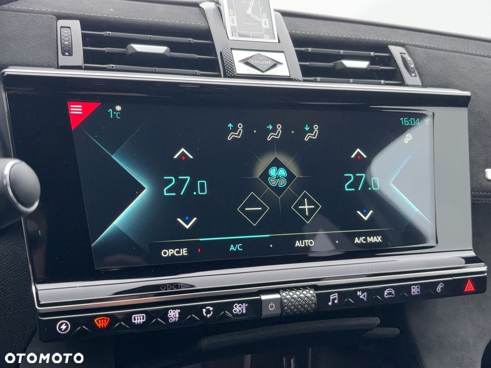 DS Automobiles DS 7 Crossback - 24