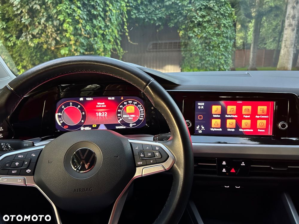 Volkswagen Golf VIII 2.0 TDI Life - 23