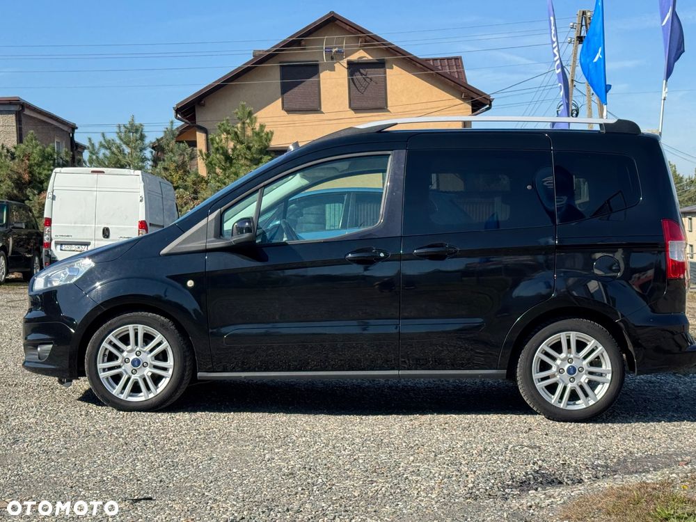 Ford Tourneo Courier 1.5 TDCi Titanium - 10