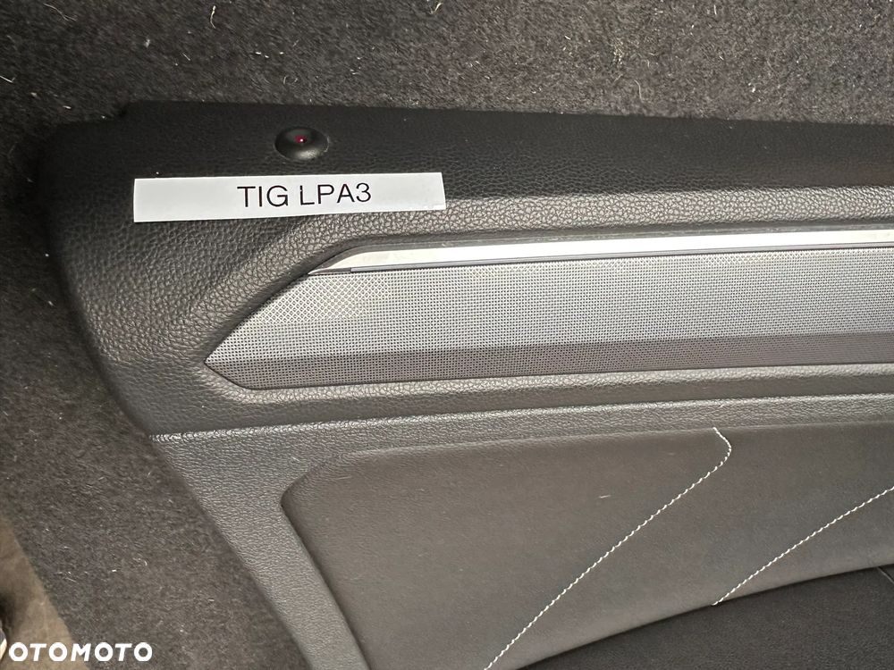 Tapicerka boczek drzwi lewy przód Vw Tiguan 5NA - 7