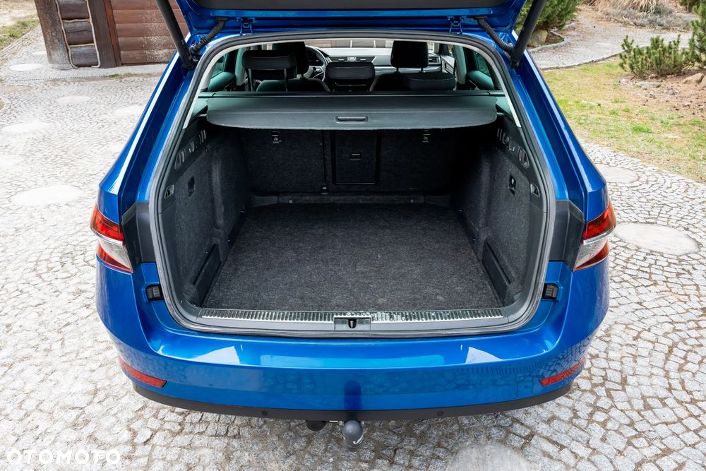 Skoda Superb 2.0 TSI Style DSG - 20