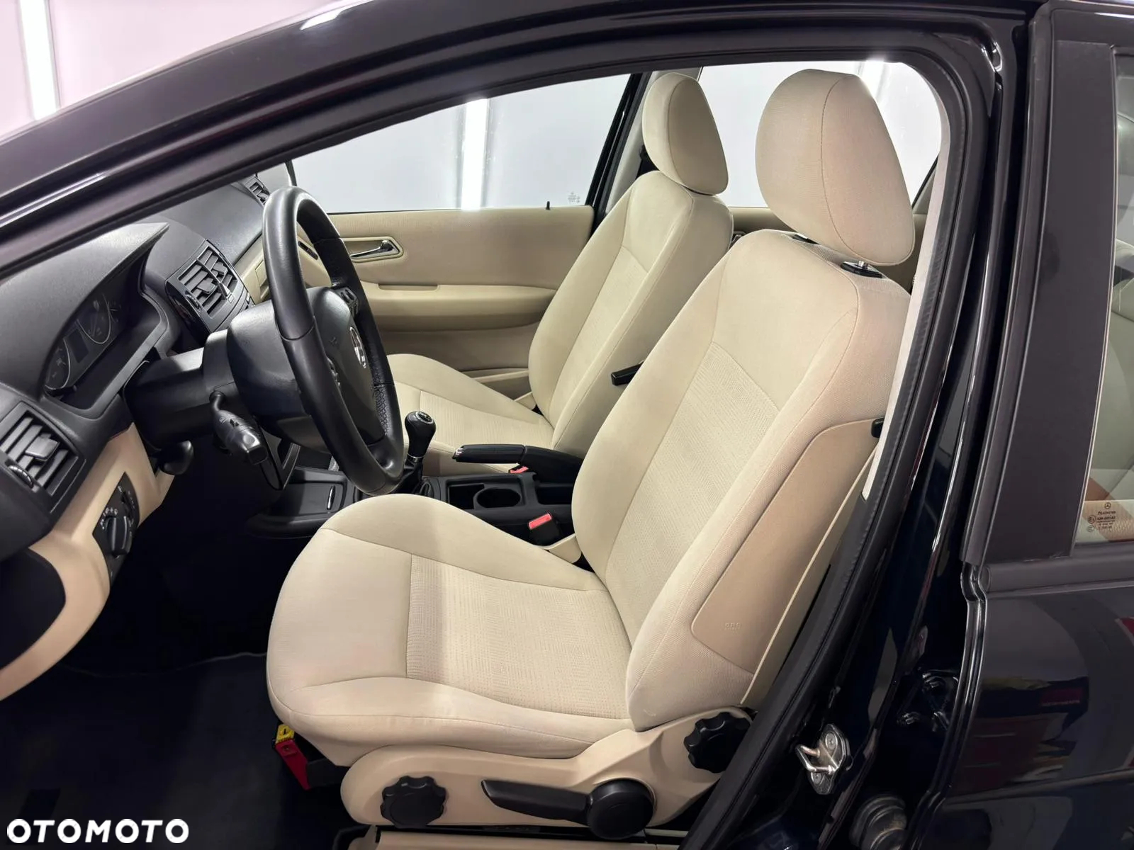 Mercedes-Benz Klasa A 150 BlueEfficiency - 26