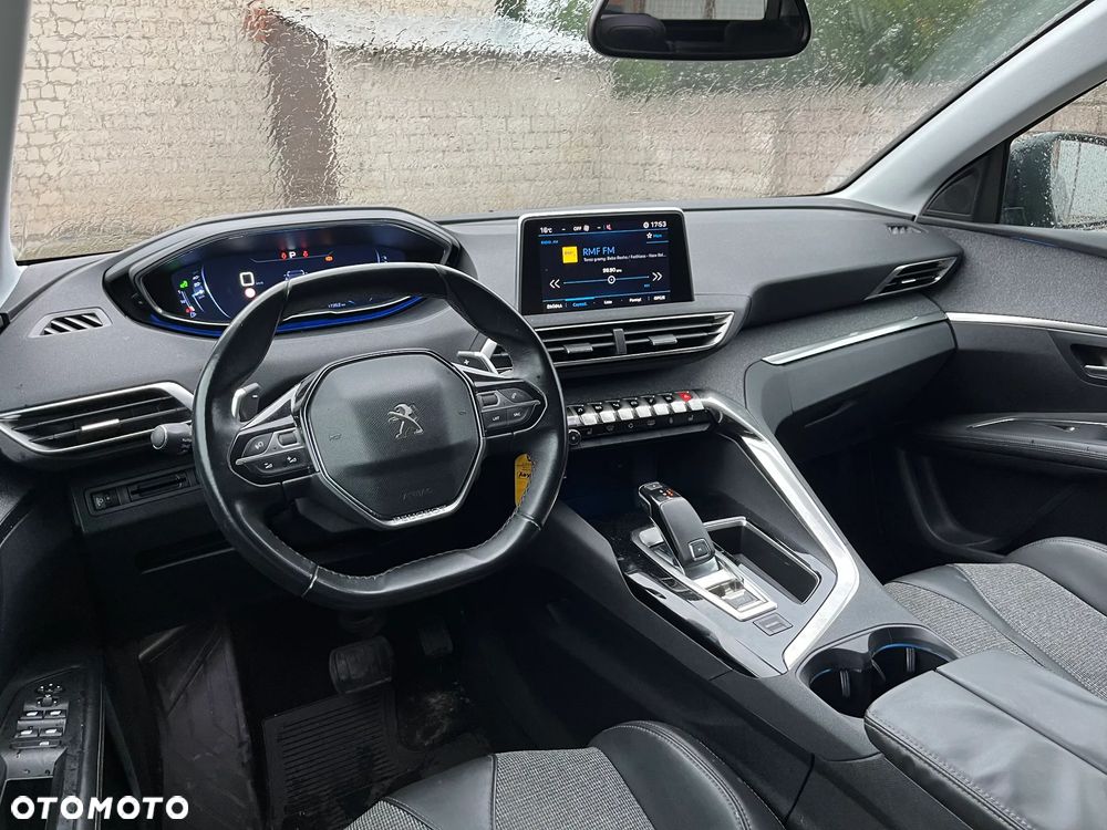 Peugeot 3008 - 10